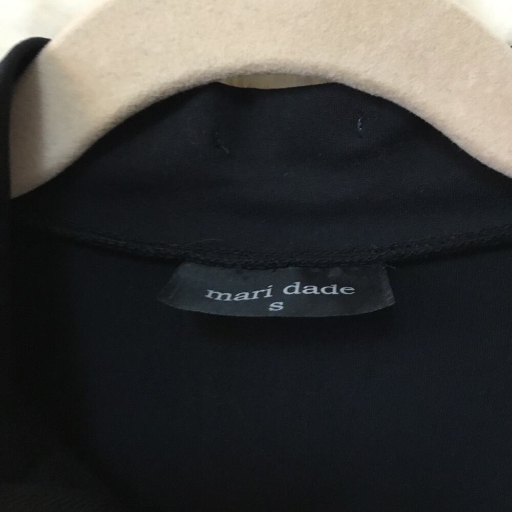 Mari Dade Black Zip-up Sweatshirt - Picture 3 of 9